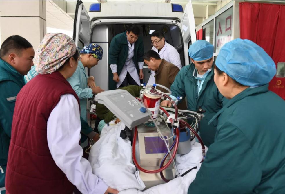 穿越太行山,500公里跨省转运危重患者